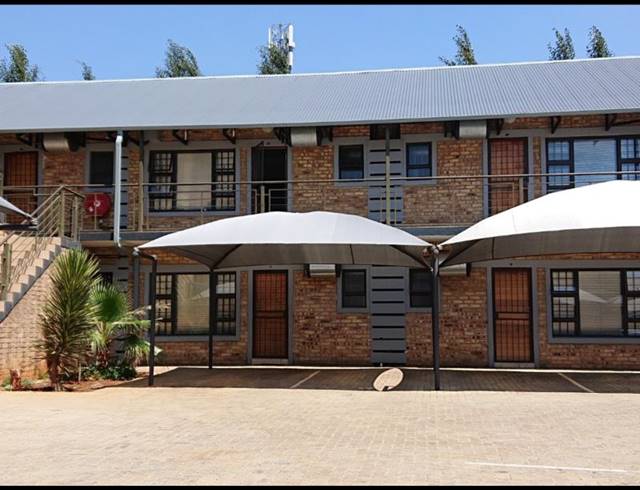 1 BEDROOM PROPERTY TO RENT IN DIE BULT